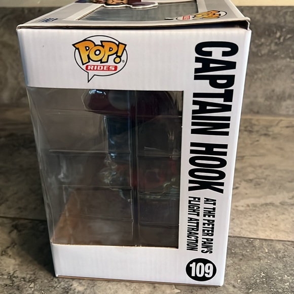 NWT CAPTAIN HOOK FUNKO POP - Picture 3 of 7